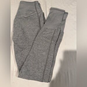 ALO Yoga Light Heather Gray Leggings. Size S